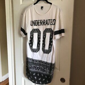 Underrated T-Shirt SMALL Jersey Style
